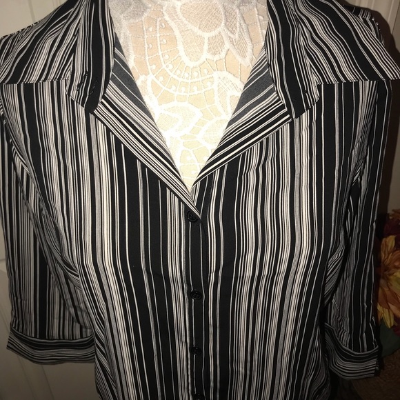 Apt 9. Striped Print Blouse 👚 3/4 Sleeve - Picture 1 of 7